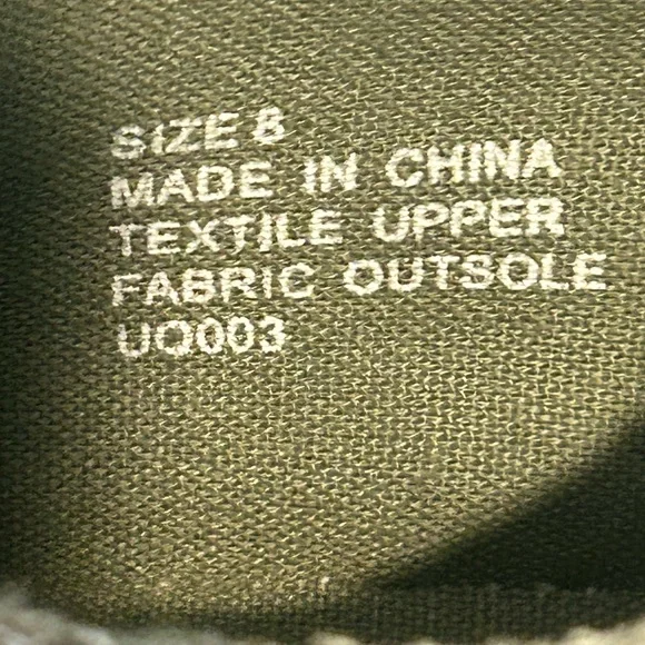 Sbicca Creola Women’s Slip On Shoe Size: 8 Color: Camo New In Box Fast Shipping - Picture 8 of 9